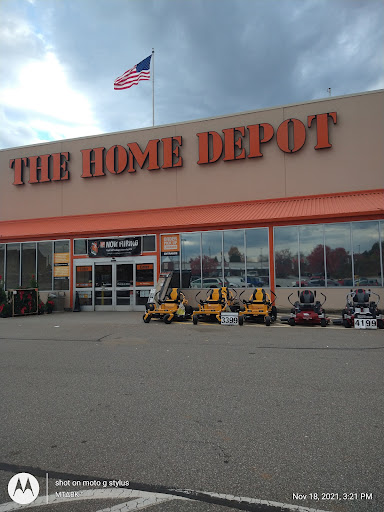 Home Improvement Store «The Home Depot», reviews and photos, 5851 Spout Springs Rd, Flowery Branch, GA 30542, USA