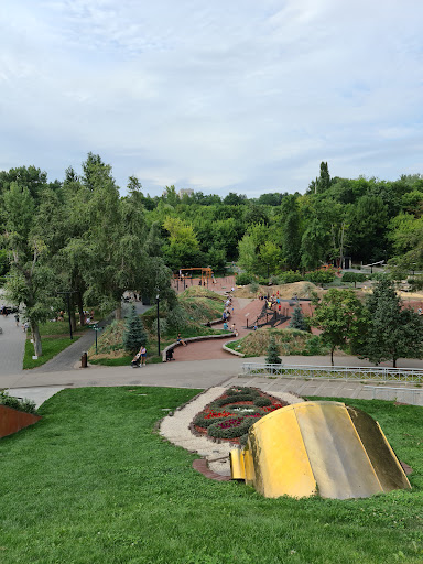 Parks with bar in Kharkiv