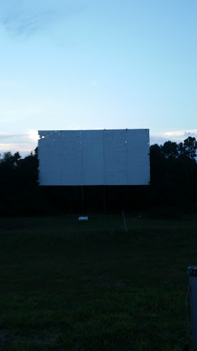 Drive-in Movie Theater «Stone Drive-In Theatre», reviews and photos, 808 Theatre Ln, Mountain View, AR 72560, USA