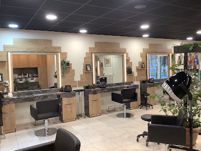 CJV Coiffure Rive Droite à Bordeaux
