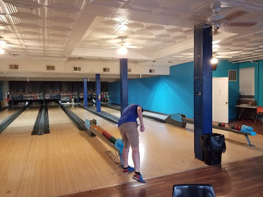 Bowling Alley «Patterson Bowling Center», reviews and photos, 2105 Eastern Ave, Baltimore, MD 21231, USA