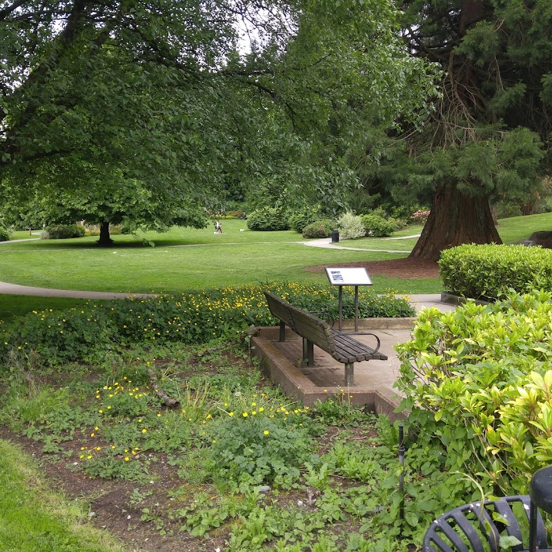 Woodlands Memorial Garden