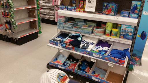 Craft Store «Michaels», reviews and photos, 34 Cambridge St #150, Burlington, MA 01803, USA