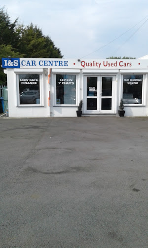 I & S Car Centre