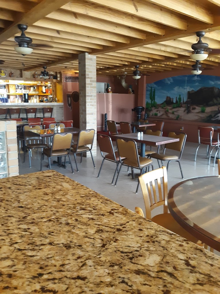 Dago’s & B Kitchen 76009