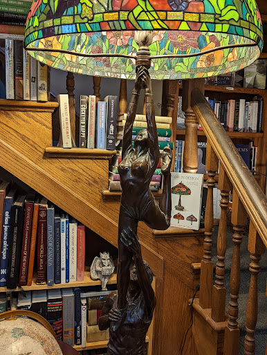 Book Store «Landmark Booksellers | Franklin, Tennessee», reviews and photos, 114 E Main St, Franklin, TN 37064, USA