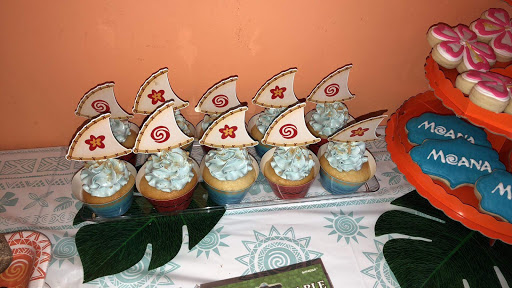 Dessert Shop «Sugared Petal Cake Shoppe», reviews and photos, 22091 West Rd, Woodhaven, MI 48183, USA