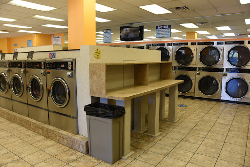 Laundromat «SuperSuds», reviews and photos, 14328 Jefferson Davis Hwy, Woodbridge, VA 22191, USA