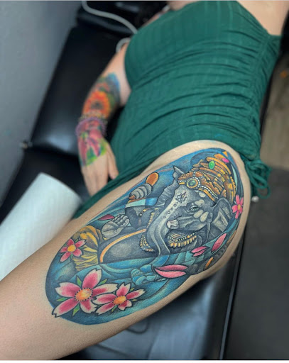 Tattoo Shop «Body Language Custom Tattoo», reviews and photos, 13781 E Colonial Dr, Orlando, FL 32826, USA