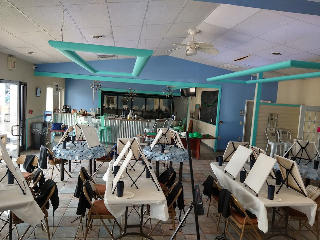 Boneyard BBQ At Carbone's Beachside 13157