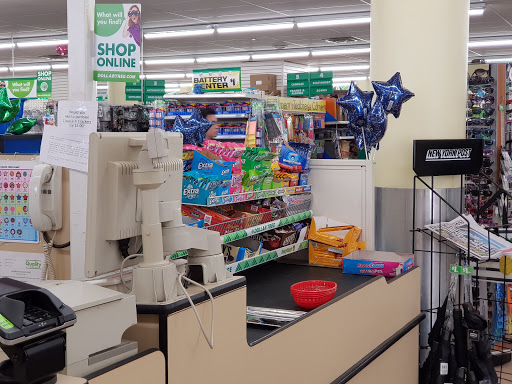 Dollar Store «Dollar Tree», reviews and photos, 3909 Queens Blvd, Sunnyside, NY 11104, USA