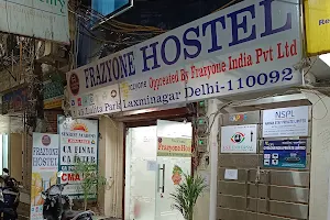 frazyone hostel image