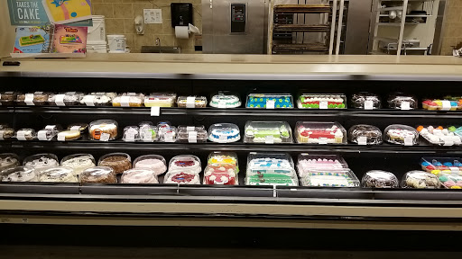 Grocery Store «Food Lion», reviews and photos, 1200 Beaver Brook Plz, New Castle, DE 19720, USA