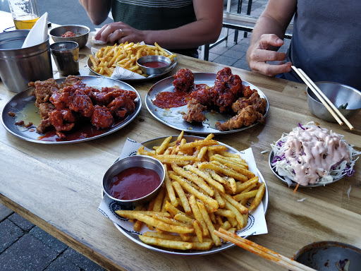 194x228