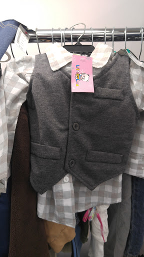 Thrift Store «Goodwill Industries of the Columbia Willamette», reviews and photos, 1125 Crowley Ave SE, Salem, OR 97302, USA