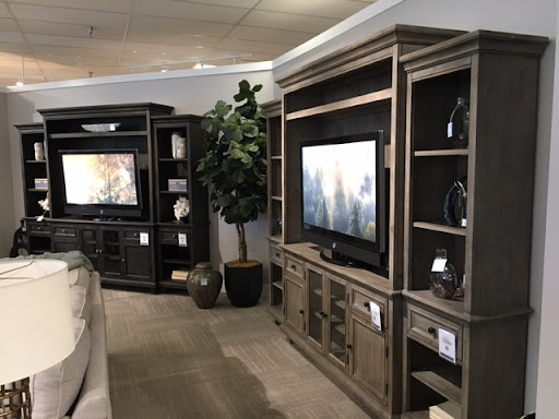 Furniture Store «Havertys Furniture», reviews and photos, 1918 Browns Bridge Rd, Gainesville, GA 30501, USA