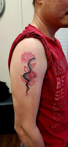 Explore half sleeve tattoo ideas black and grey, creative tattoo ideas in Cary, available at EL ZORRO TATTOO and piercing