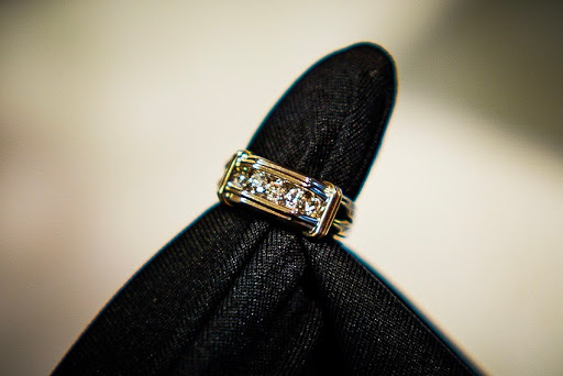 Pawn Shop «Pawn America», reviews and photos, 770 1st Ave SE, Rochester, MN 55904, USA