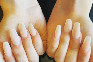 Nails And Lounge