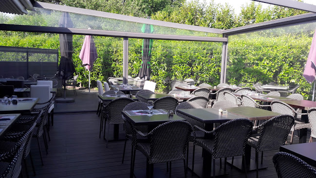 https://www.restaurant-lavilla.fr/