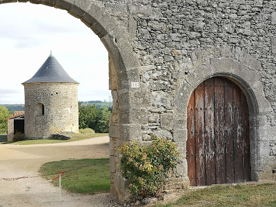 Chateau des Noyers à Terranjou