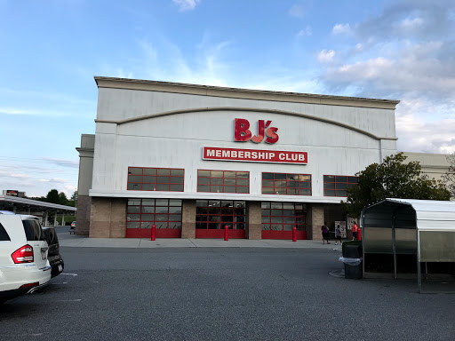 BJ’s Wholesale Club, 7905 Lyles Ln NW, Concord, NC 28027, USA, 