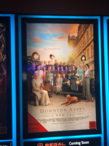 Movie Theater «Regal Cinemas Shadowood 16», reviews and photos, 9889 Glades Rd, Boca Raton, FL 33434, USA