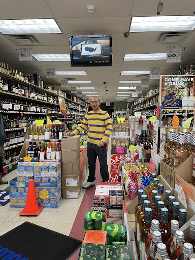 Liquor Store «Cheers Wine & Liquor», reviews and photos, 2340 N Ocean Ave, Farmingville, NY 11738, USA