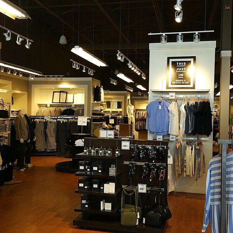 Banana Republic Factory Store