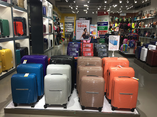 Cửa hàng vali, túi xách, đồ da, phụ kiện du lịch LUG - Estella