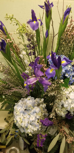 Florist «The Garden Path Gifts and Flowers», reviews and photos, 3810 Walnut St, Harrisburg, PA 17109, USA