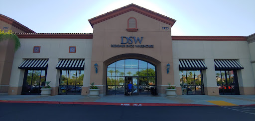 Shopping Mall «Villaggio Shopping Center», reviews and photos, 7959 N Blackstone Ave, Fresno, CA 93720, USA