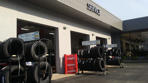 Auto Body Shop «Boucher Auto Body Repair & Paint Center - West Allis», reviews and photos, 3161 S 108th St #100, West Allis, WI 53227, USA