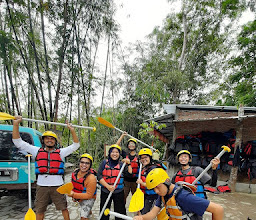 DeBorobudur Rafting Sungai Elo photo