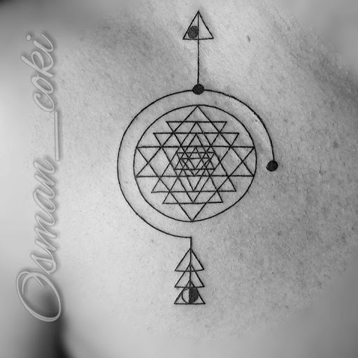 Explore hawaii tattoo ideas for men, creative tattoo ideas in Miami, available at Miami Tattoo & Co Midtown