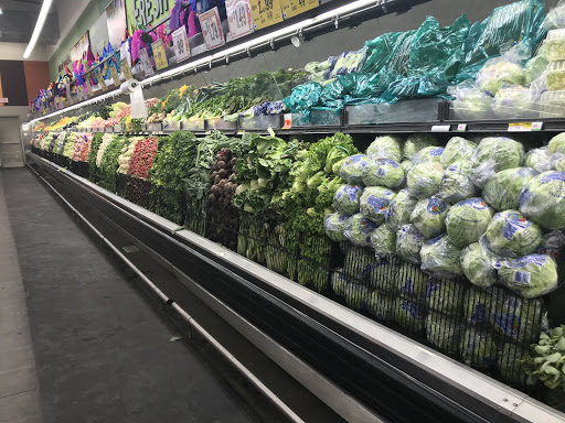 Grocery Store «Superior Grocers», reviews and photos, 1375 N Citrus Ave, Covina, CA 91722, USA