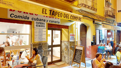El TAPEO DEL COMPÁS - C. Compás de la Victoria, 22, 29012 Málaga, Spain
