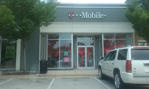 Cell Phone Store «T-Mobile», reviews and photos, 1534 E Southlake Blvd, Southlake, TX 76092, USA