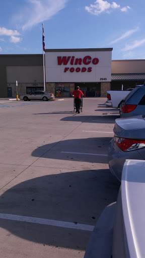 Supermarket «WinCo Foods», reviews and photos, 2645 W University Dr, Denton, TX 76201, USA