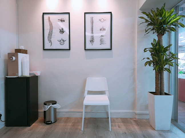 True Chiropractic Ang Mo Kio - Acupuncture clinic