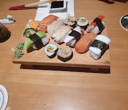 Sushi und Mehr photo