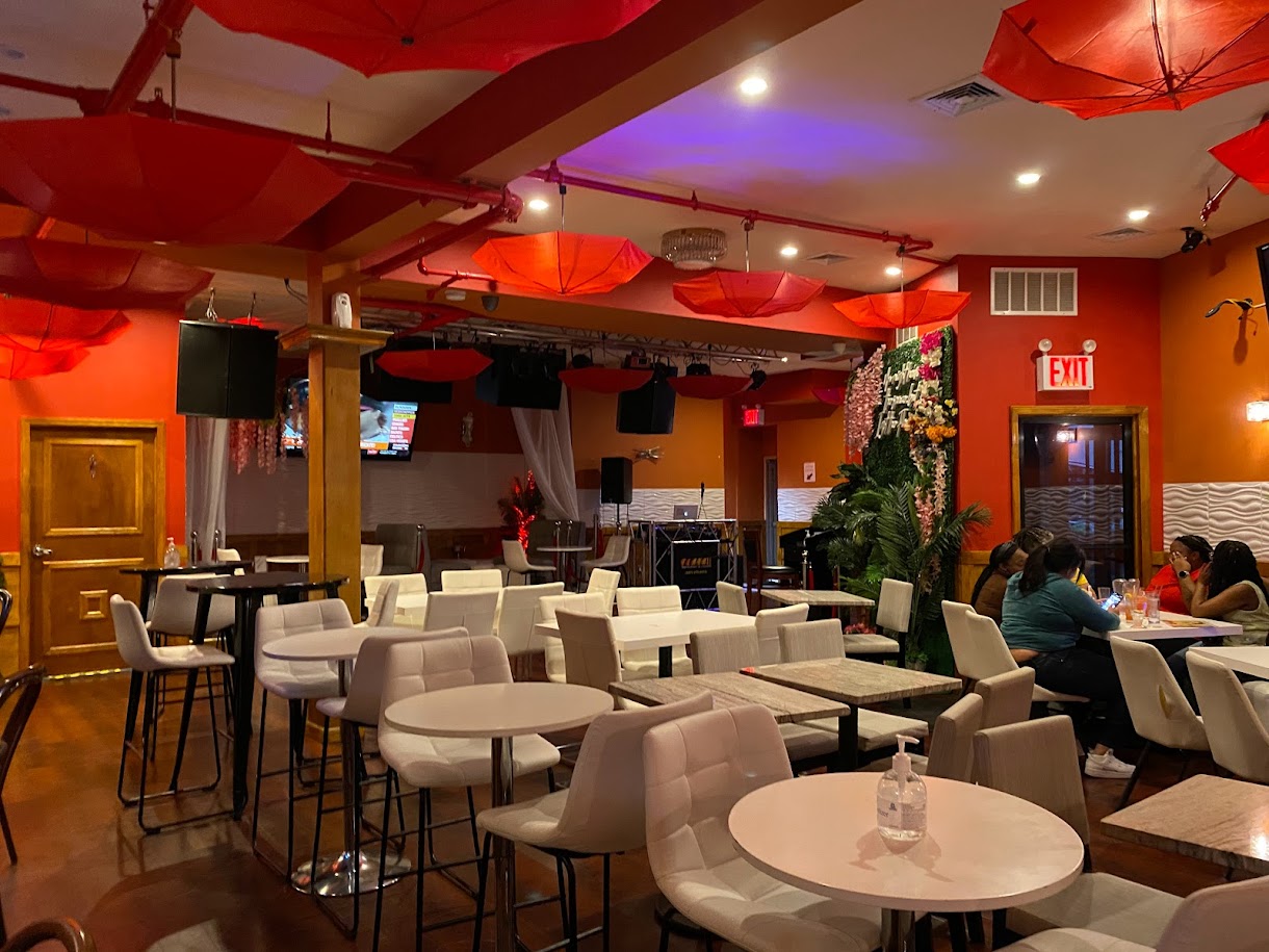 Flava II Restaurant & Lounge