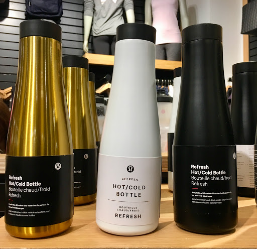 Sportswear Store «lululemon», reviews and photos, 622 Oakbrook Center, Oak Brook, IL 60523, USA