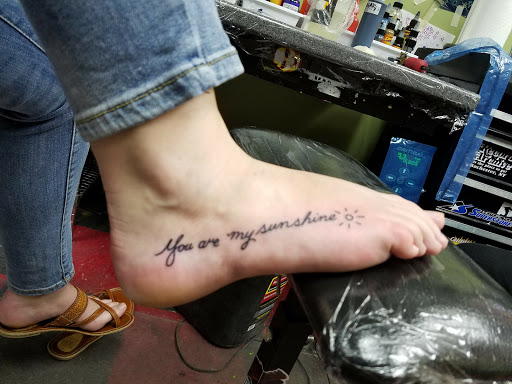 Tattoo Shop «Love Hate Tattoo», reviews and photos, 217 1/2 Alexander St, Rochester, NY 14607, USA