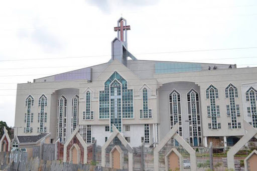 DEEPER LIFE BIBLE CHURCH, 1 Kiniun-Ifa St, Gbagada 100242, Lagos, Nigeria, Park, state Lagos