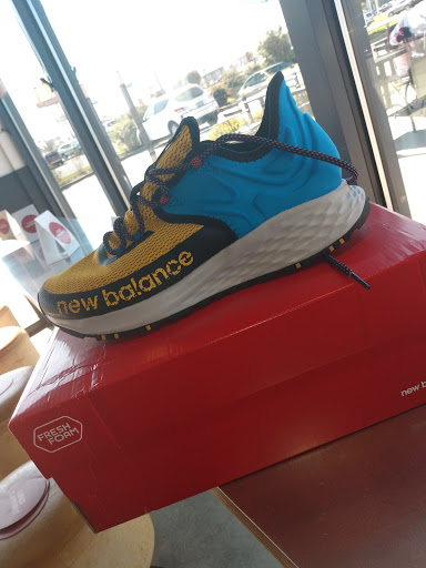 Shoe Store «Shoe Carnival», reviews and photos, 2945 Scottsville Rd, Bowling Green, KY 42104, USA