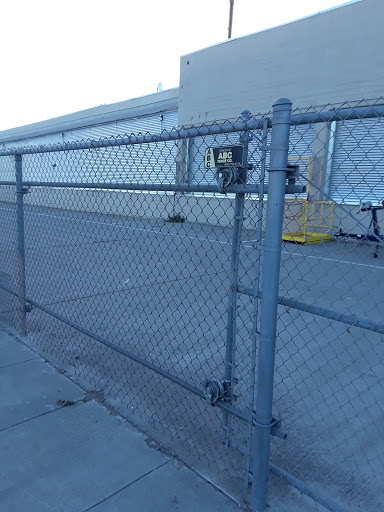 Laundromat «BayView Plaza Launderland», reviews and photos, 3801 3rd St, San Francisco, CA 94124, USA