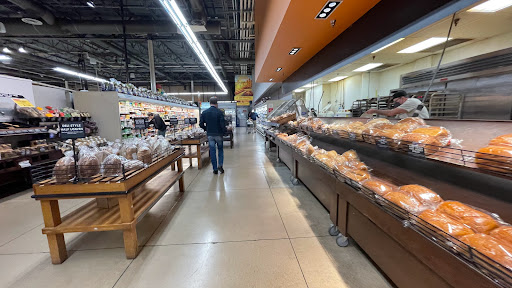 Gourmet Grocery Store «Central Market», reviews and photos, 4001 N Lamar Blvd, Austin, TX 78756, USA