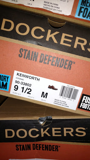 Shoe Store «DSW Designer Shoe Warehouse», reviews and photos, 44590 Ford Rd, Canton, MI 48187, USA