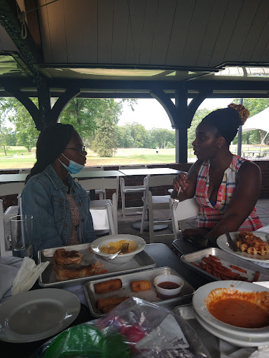 Golf Course «Keney Park Golf Course», reviews and photos, 171 Windsor Ave, Windsor, CT 06095, USA